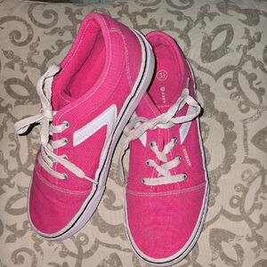 Airwalk Pink and White Sneakers Classic Canvas Style